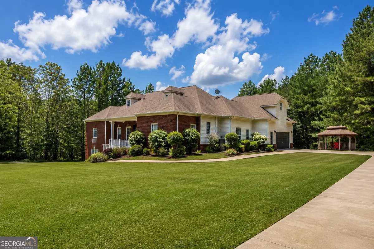 166 Freedom Lane, Commerce, GA 30530 - #1