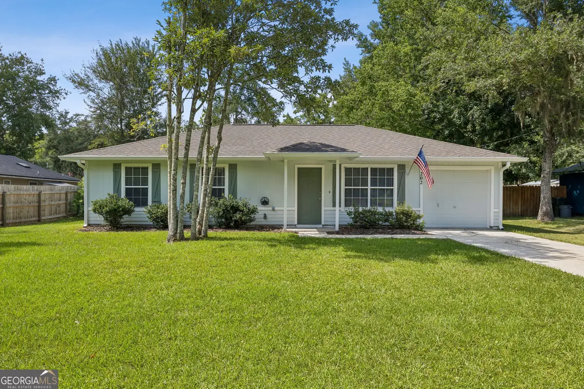 202 Royal Avenue, Kingsland, GA 31548 - #1