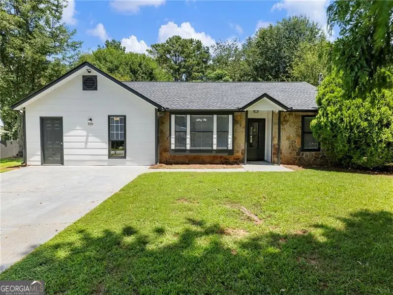919 Country Oaks Court, Lawrenceville, GA 30044 - #1