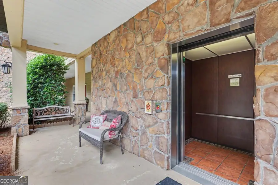 112 Gleneagle Court #303, Clayton, GA 30525 - #3