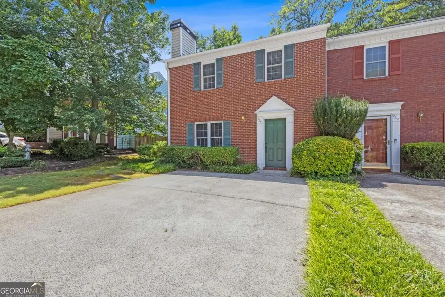 725 Anderson Walk, Marietta, GA 30062 - #2