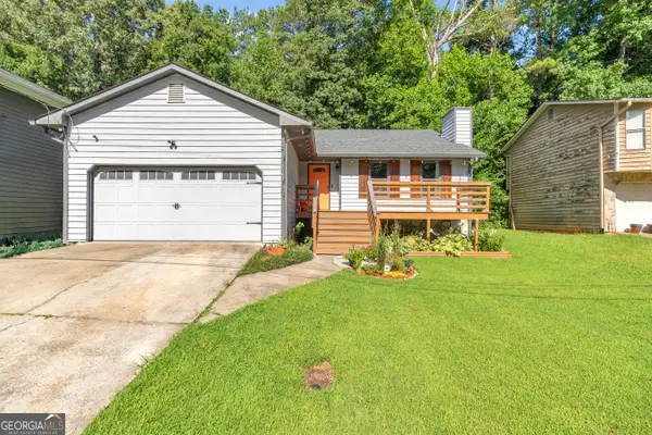 700 Pepperwood Trail, Stone Mountain, GA 30087