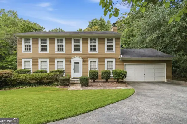 471 Surrey Place, Marietta, GA 30068