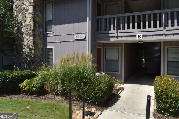 3923 Woodridge Way, Tucker, GA 30084
