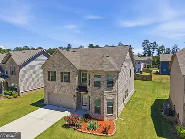 684 Lakehaven Lane, Loganville, GA 30052
