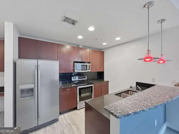 400 W Peachtree Street Nw #804, Atlanta, GA 30308