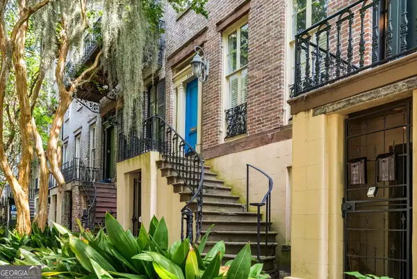 125 W Gordon Street, Savannah, GA 31401