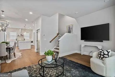 574 Boulevard Place Ne #12, Atlanta, GA 30308