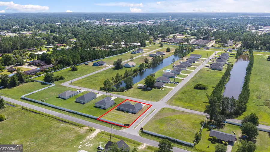 686 Lakeside Circle, Baxley, GA 31513 - #2