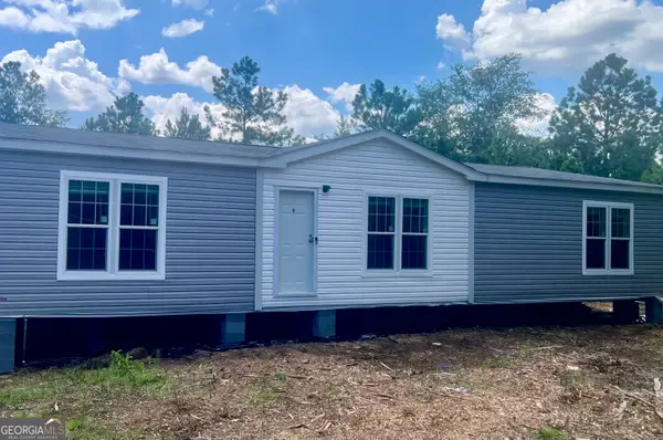 68 Mclean Road, Lumber City, GA 31549