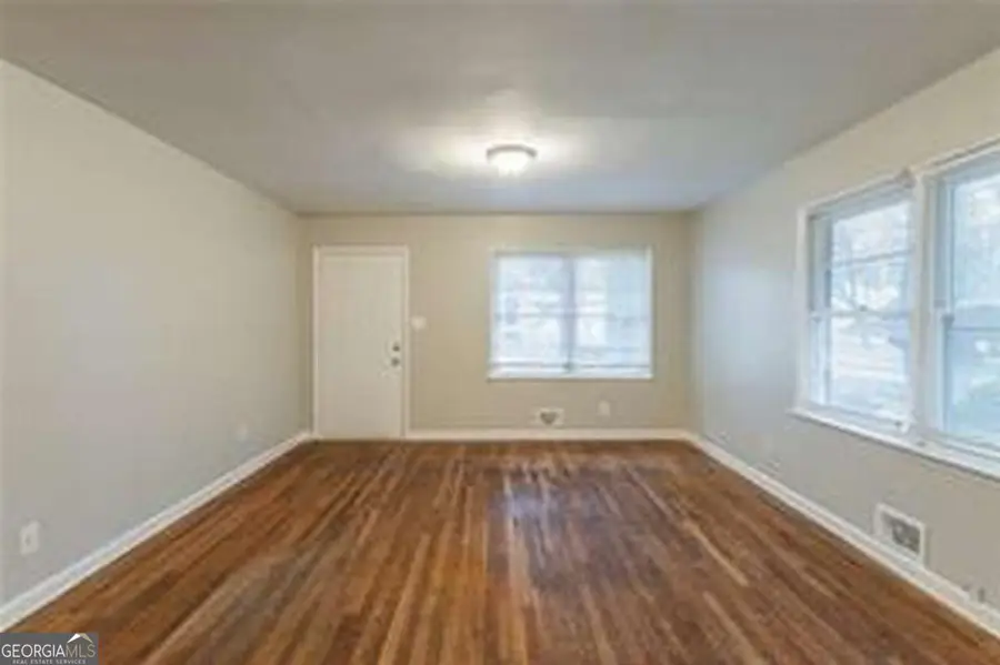 1962 Pine Oak Drive Sw, Atlanta, GA 30310 - #3