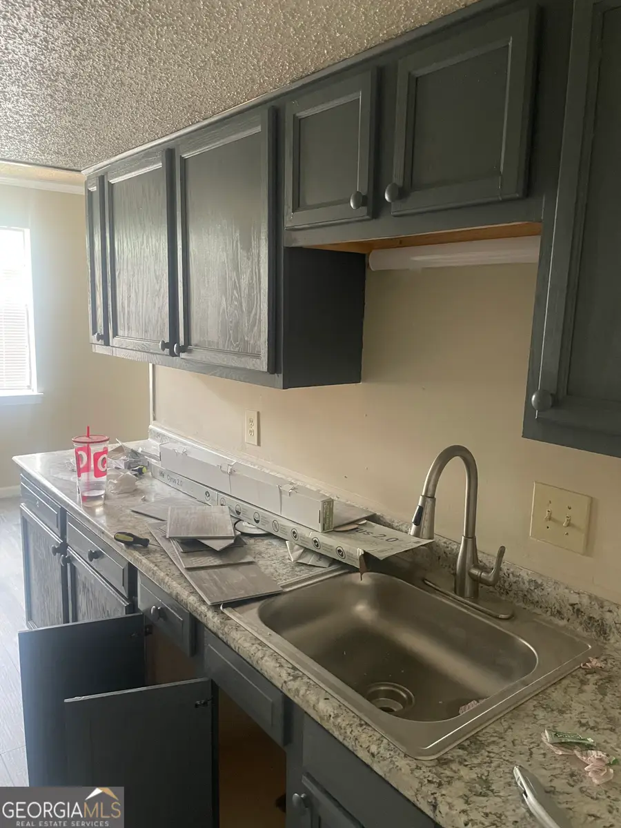 6354 Shannon Parkway, Union City, GA 30291 - #3