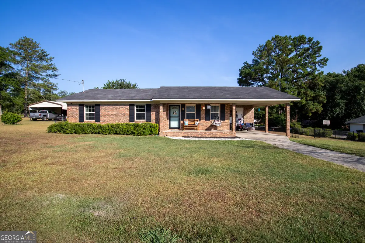 110 Queen Drive, Glennville, GA 30427 - #1