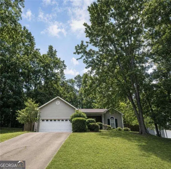 5823 N Cove Road, Gainesville, GA 30504