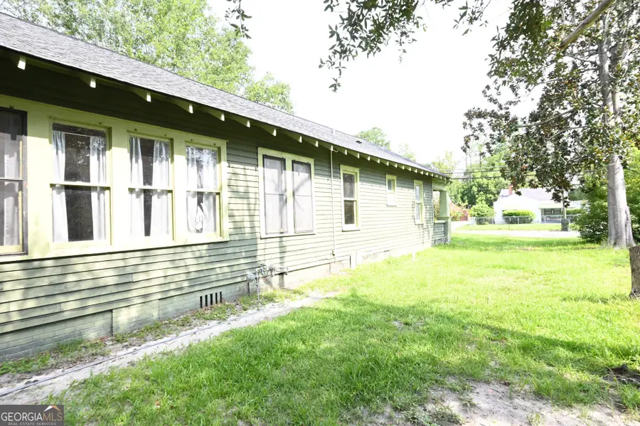 1303 Carswell Avenue, Waycross, GA 31503 - #2