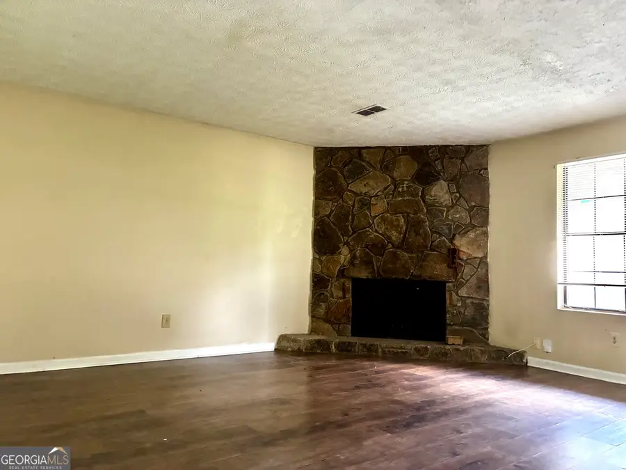3901 Wood Path Drive, Stone Mountain, GA 30083 - #3