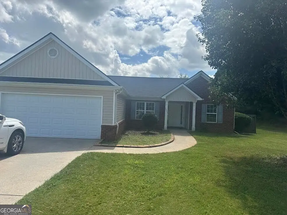 1431 Solomon Drive, Winder, GA 30680 - #1