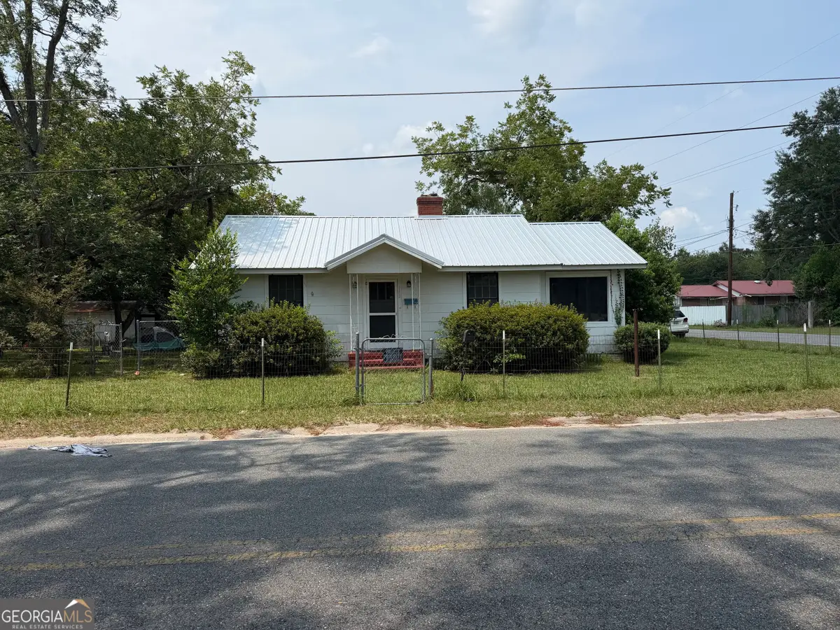 1302 Elizabeth Street, Waycross, GA 31503 - #1