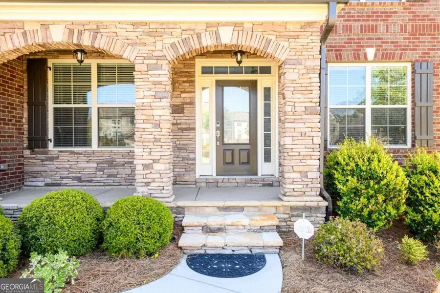 4041 Woodward Walk Lane, Suwanee, GA 30024 - #2