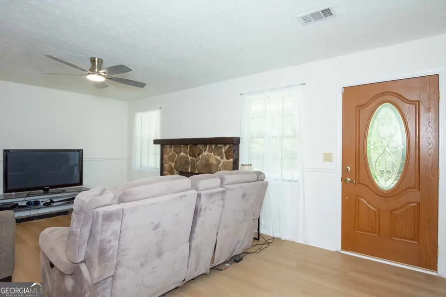 5003 Abbey Lane Sw, Lilburn, GA 30047 - #3