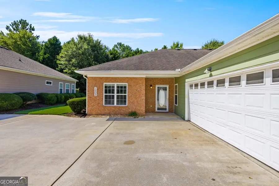 1502 Commonwealth Circle, Newnan, GA 30263 - #3