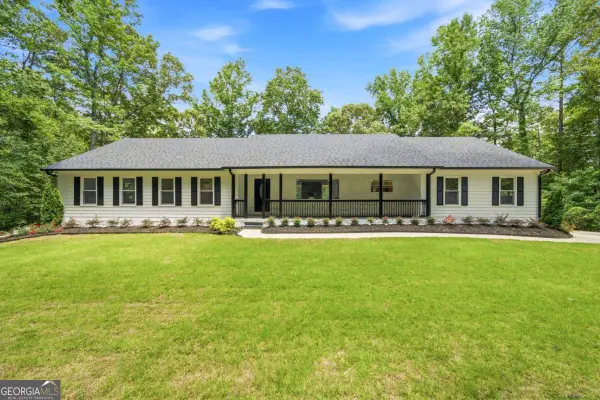 5070 River Lake Drive, Chattahoochee Hills, GA 30213
