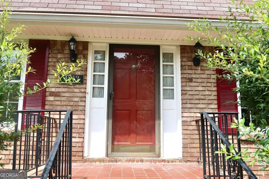 4213 Autumn Hill Drive, Stone Mountain, GA 30083 - #3
