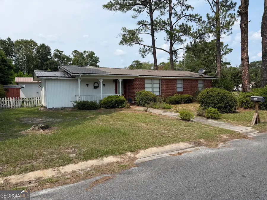 135 Morgan Street, Waycross, GA 31501 - #2