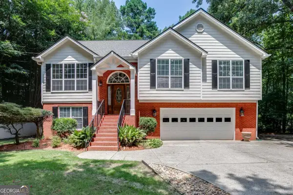 1105 Tab Roberts Road, Lawrenceville, GA 30043