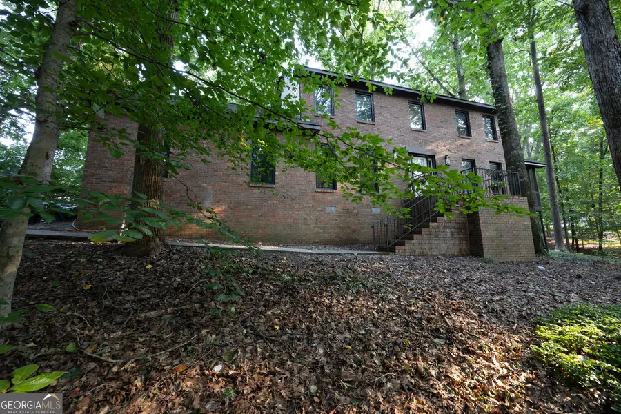 2064 Palmer Ct Court, Lawrenceville, GA 30043 - #2