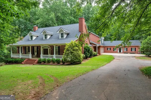 222 Newton Drive, Forsyth, GA 31029