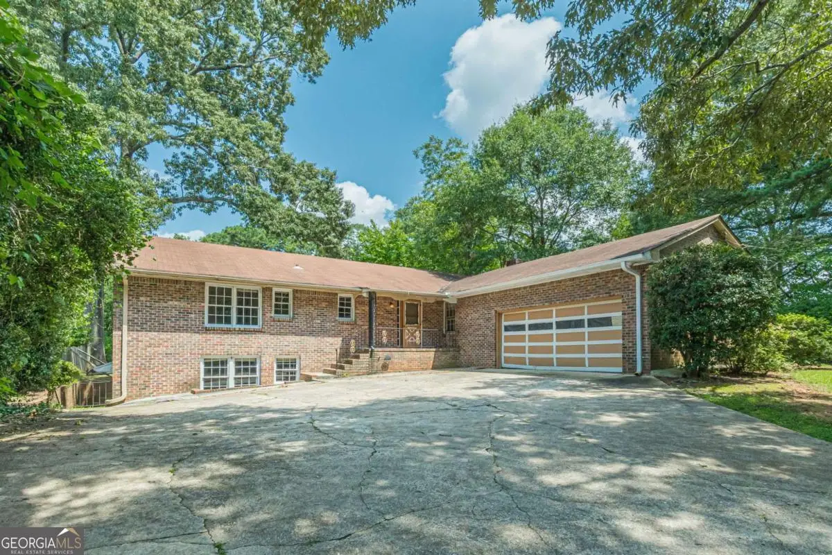 3294 Old Jonesboro Road, Hapeville, GA 30354 - #1