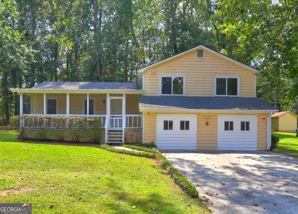 3681 Chestnut Lake Court, Jonesboro, GA 30236