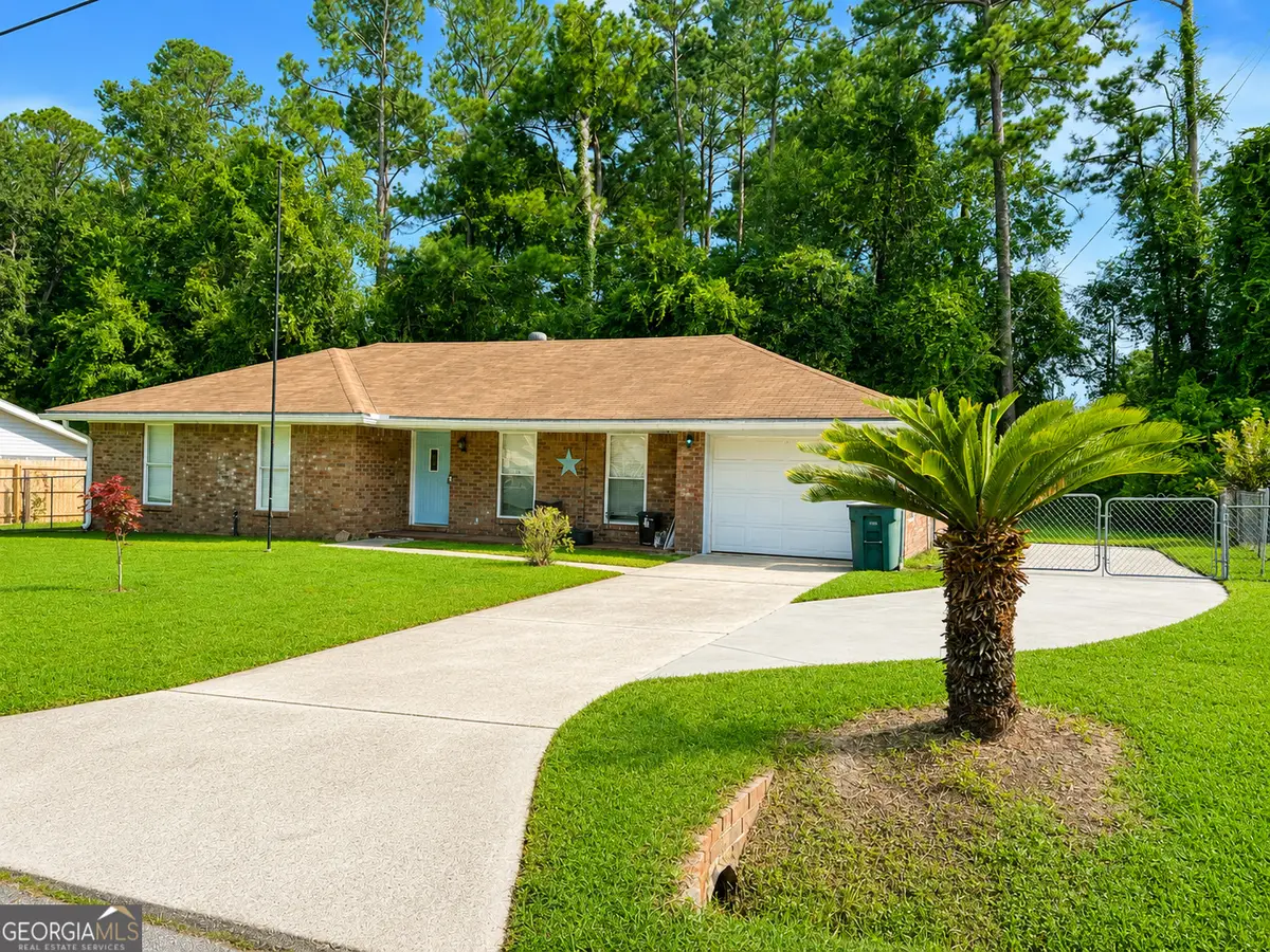 304 Floyd Street, Hinesville, GA 31313 - #1