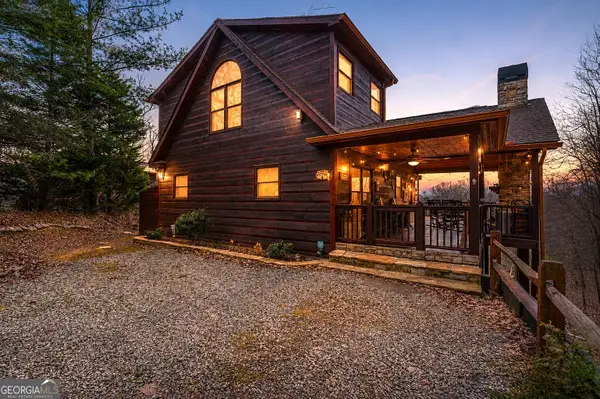 97 Fox Mountain Crossing Road, Blue Ridge, GA 30513