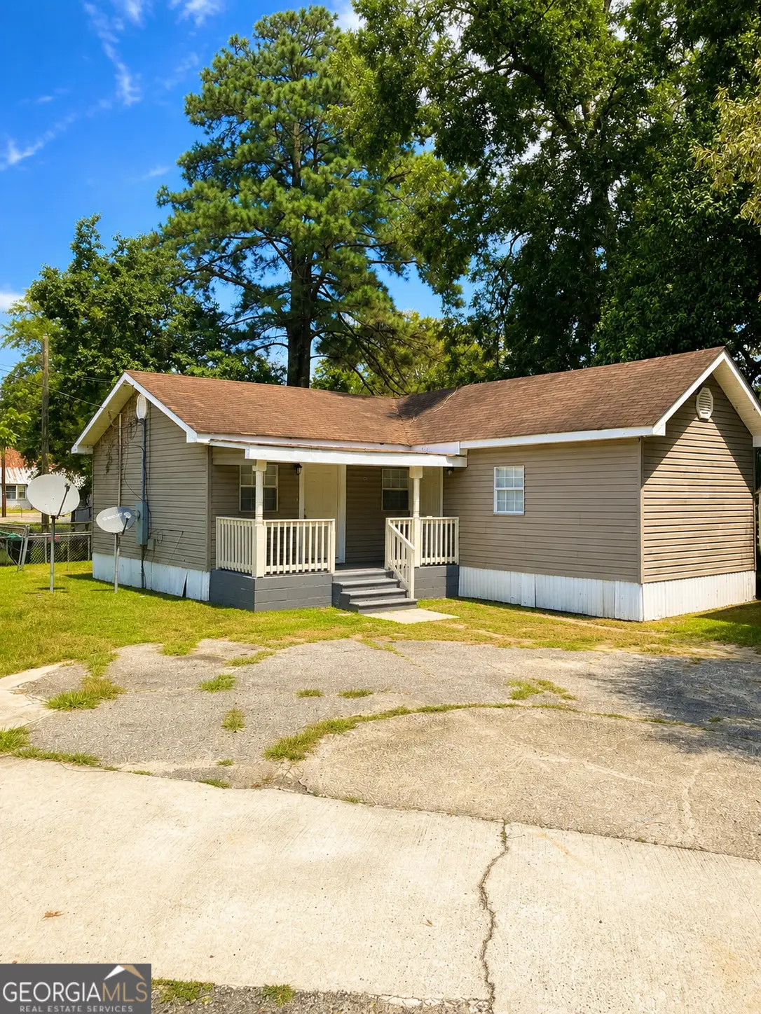 316B E Rr Street, Pelham, GA 31779 - #1
