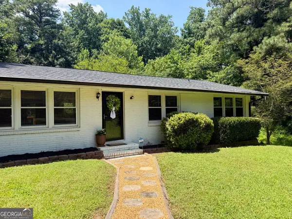 1921 E Lake Drive, Marietta, GA 30066