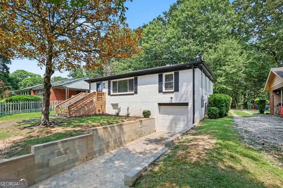 208 Silver Springs Circle Sw, Atlanta, GA 30310 - #2