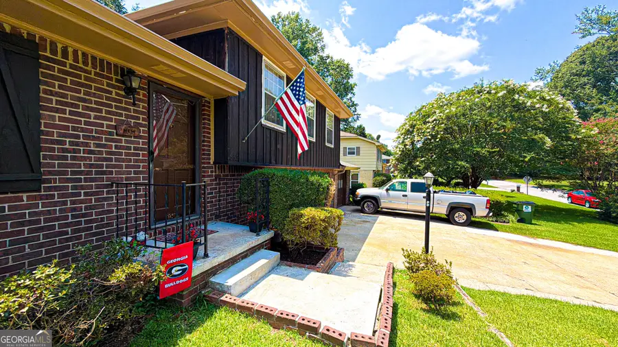 665 Georgia Avenue, Fayetteville, GA 30214 - #3