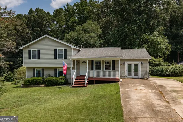 2665 Oak Log Way, Buford, GA 30519