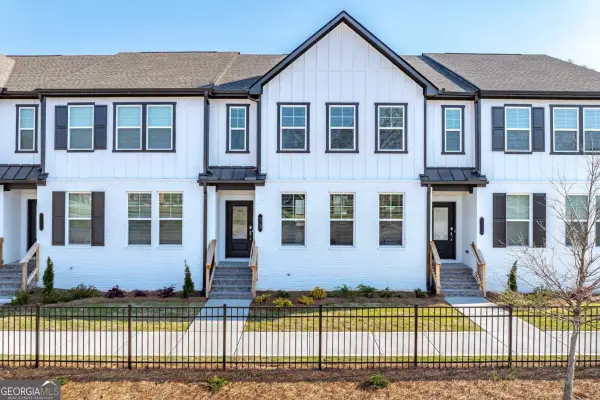 33 Constitution Avenue, Pendergrass, GA 30567