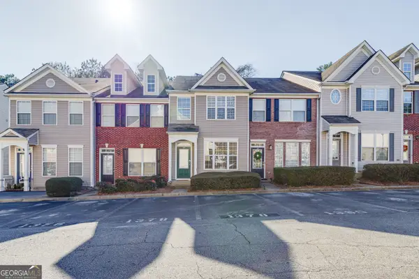 1378 Penhurst Drive, Lawrenceville, GA 30043
