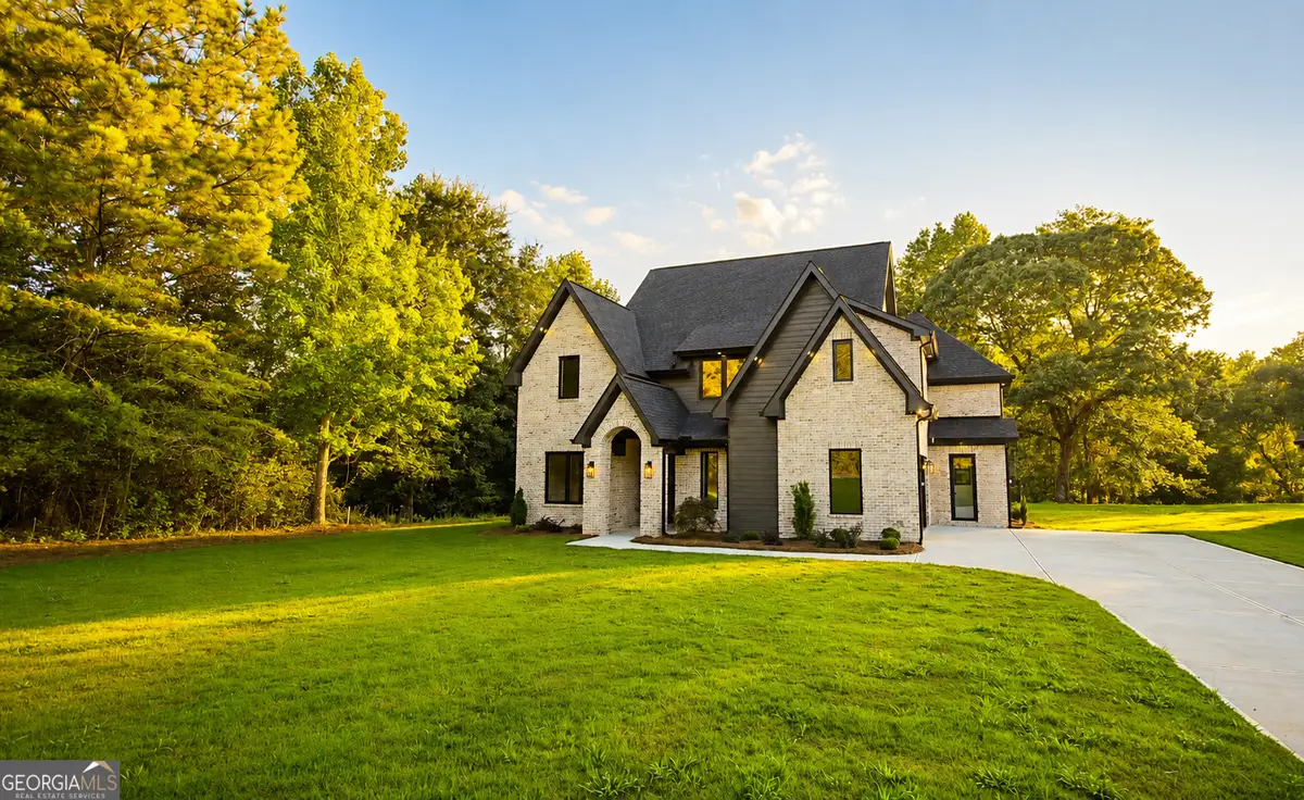 6220 Blackjack Road, Flowery Branch, GA 30542 - #1