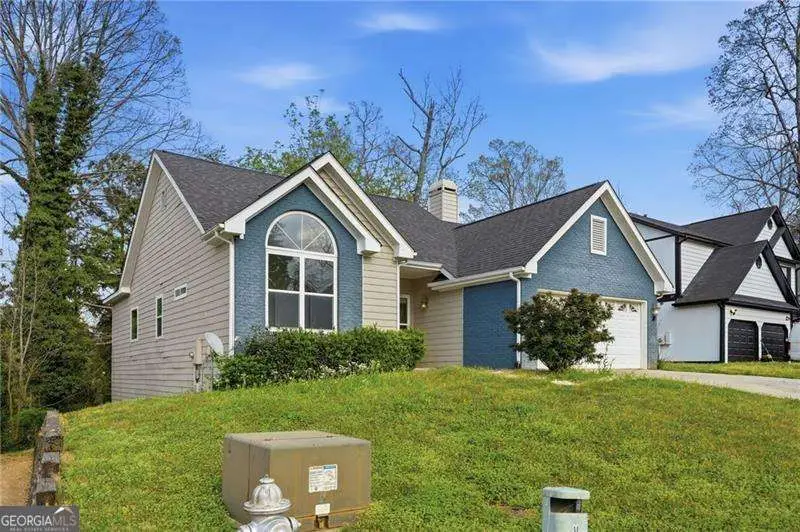 694 Shore View, Lithonia, GA 30058 - #2