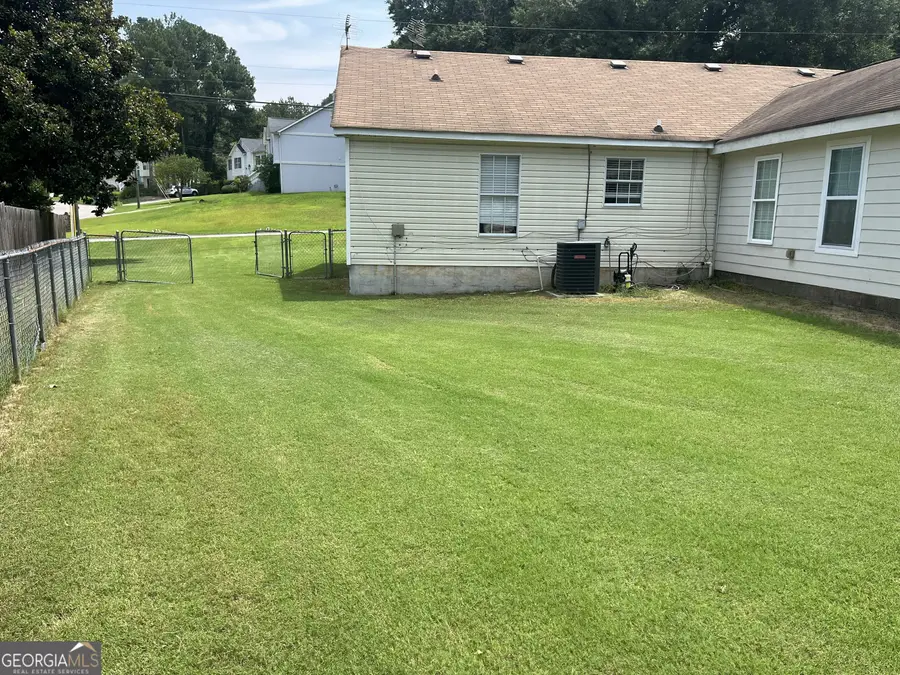 300 W Midland Avenue, Winder, GA 30680 - #3