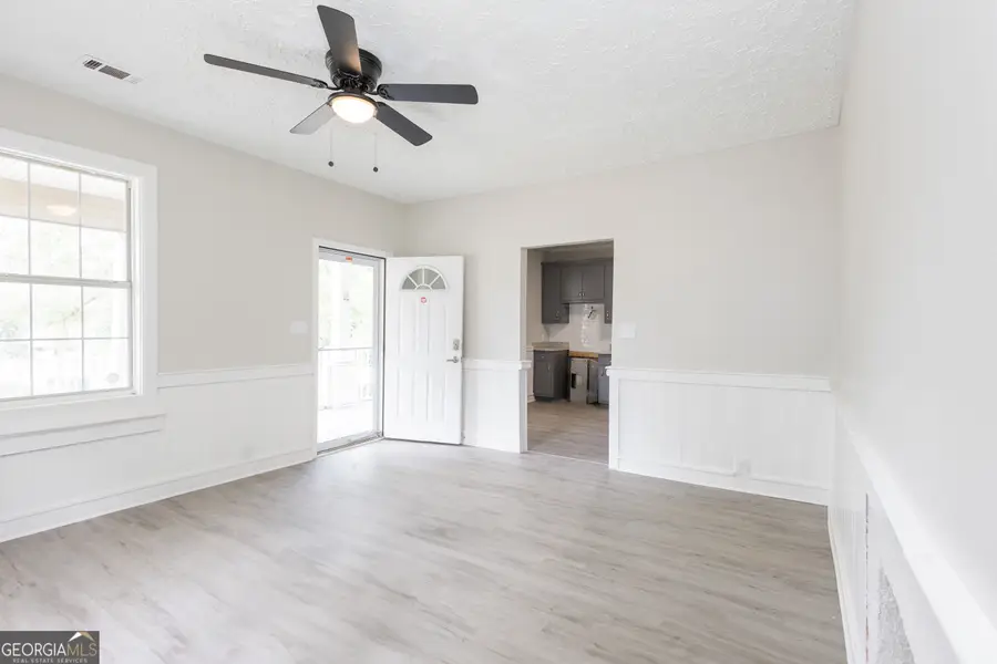218 W Chappell Street, Griffin, GA 30223 - #2