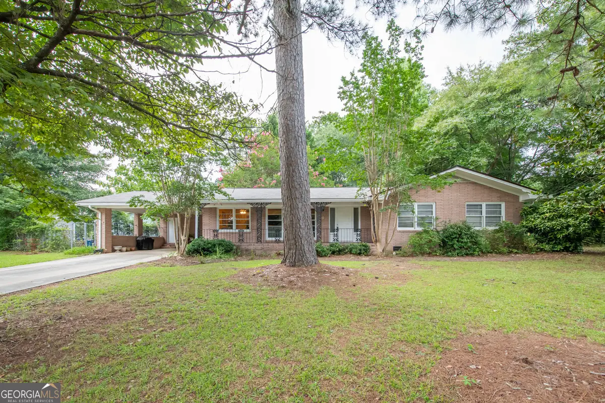 211 Bennett Circle, Carrollton, GA 30117 - #1