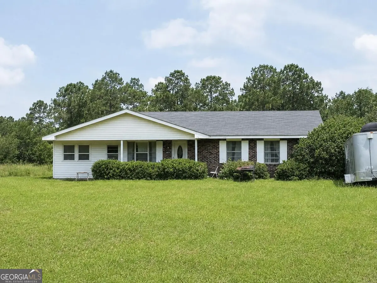1229 NE Maryann Prescott Road, Glennville, GA 30427 - #1