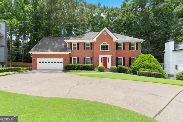 3505 Waters Glen Way, Alpharetta, GA 30022