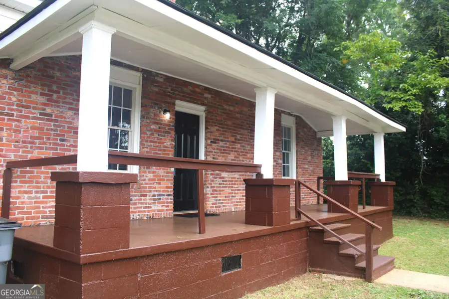 906 Callaway Avenue, Lagrange, GA 30240 - #2